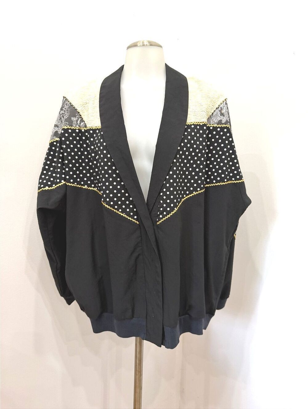 Vintage Teddi Sport Women's Black Patterned Track Jacket